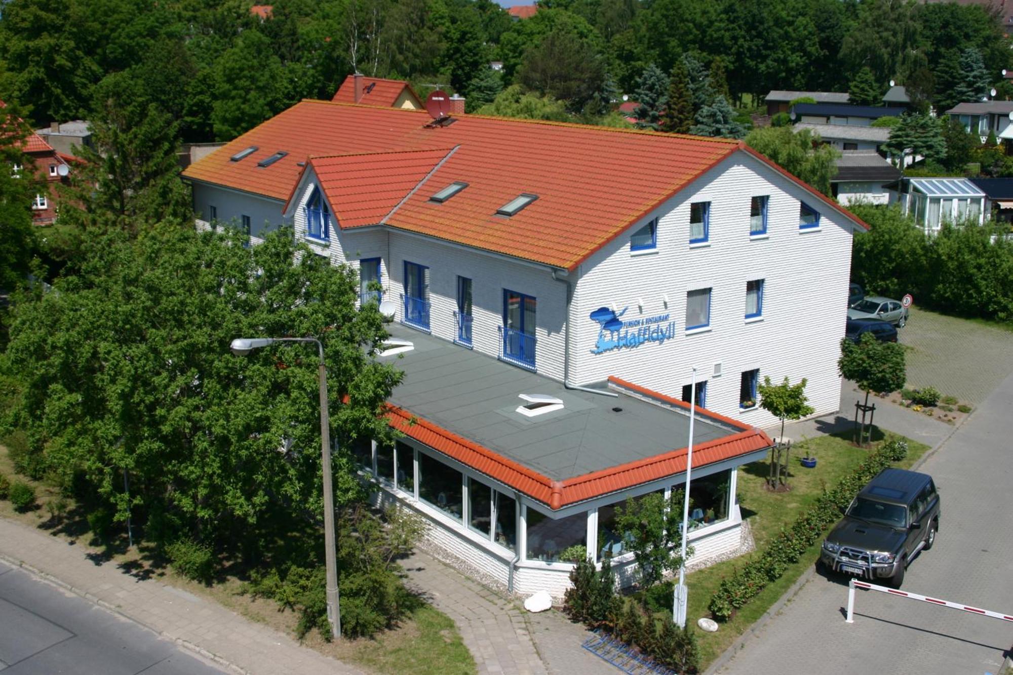 Haffidyll Garni Hotell Rerik Exteriör bild