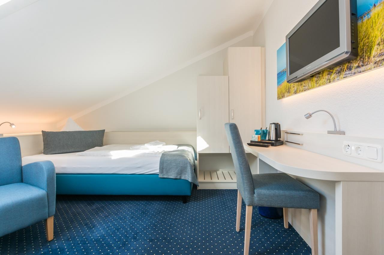 Haffidyll Garni Hotell Rerik Exteriör bild