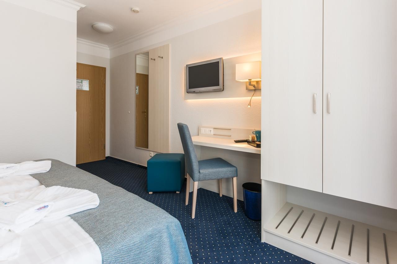 Haffidyll Garni Hotell Rerik Exteriör bild